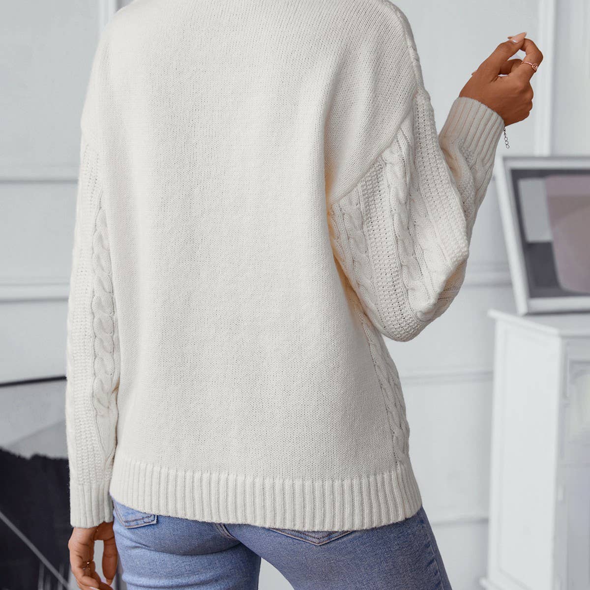 Vintage crew neck knotted floral pullover