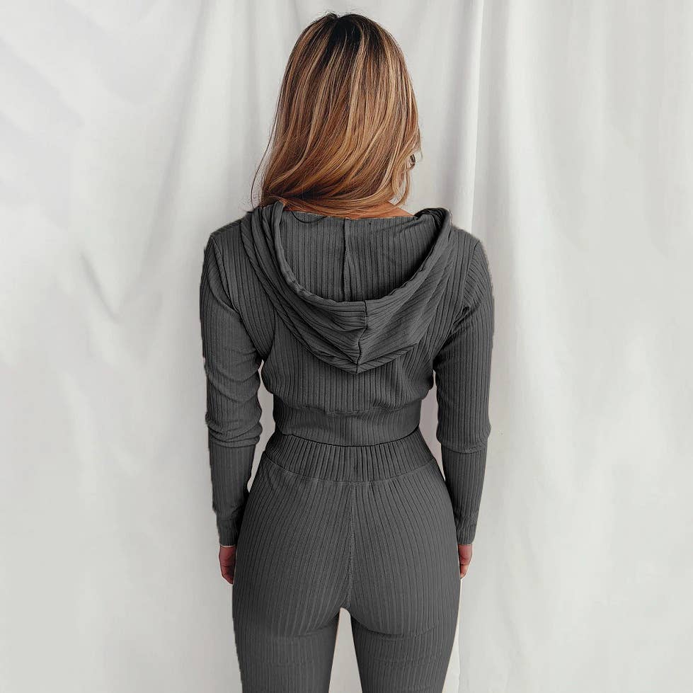 HOODED LONG-SLEEVED SLIM-FIT ATHLEISURE SUIT