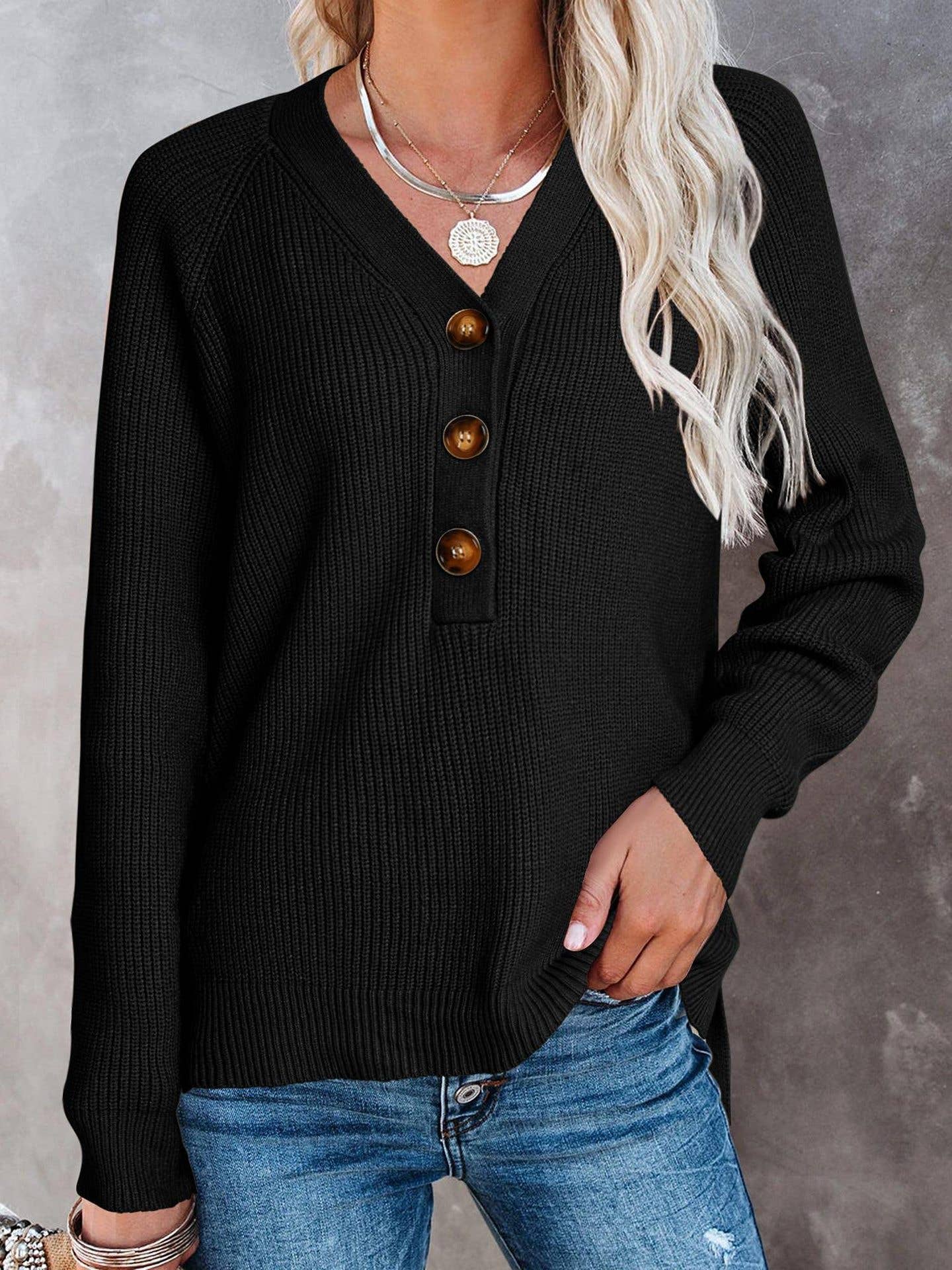 KNIT PULLOVER V-NECK SINGLE BREASTED SWEATER