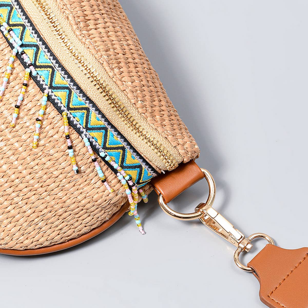 WOMEN ALL-MATCH STRAW WOVEN CHEST BAG_CWAB2003