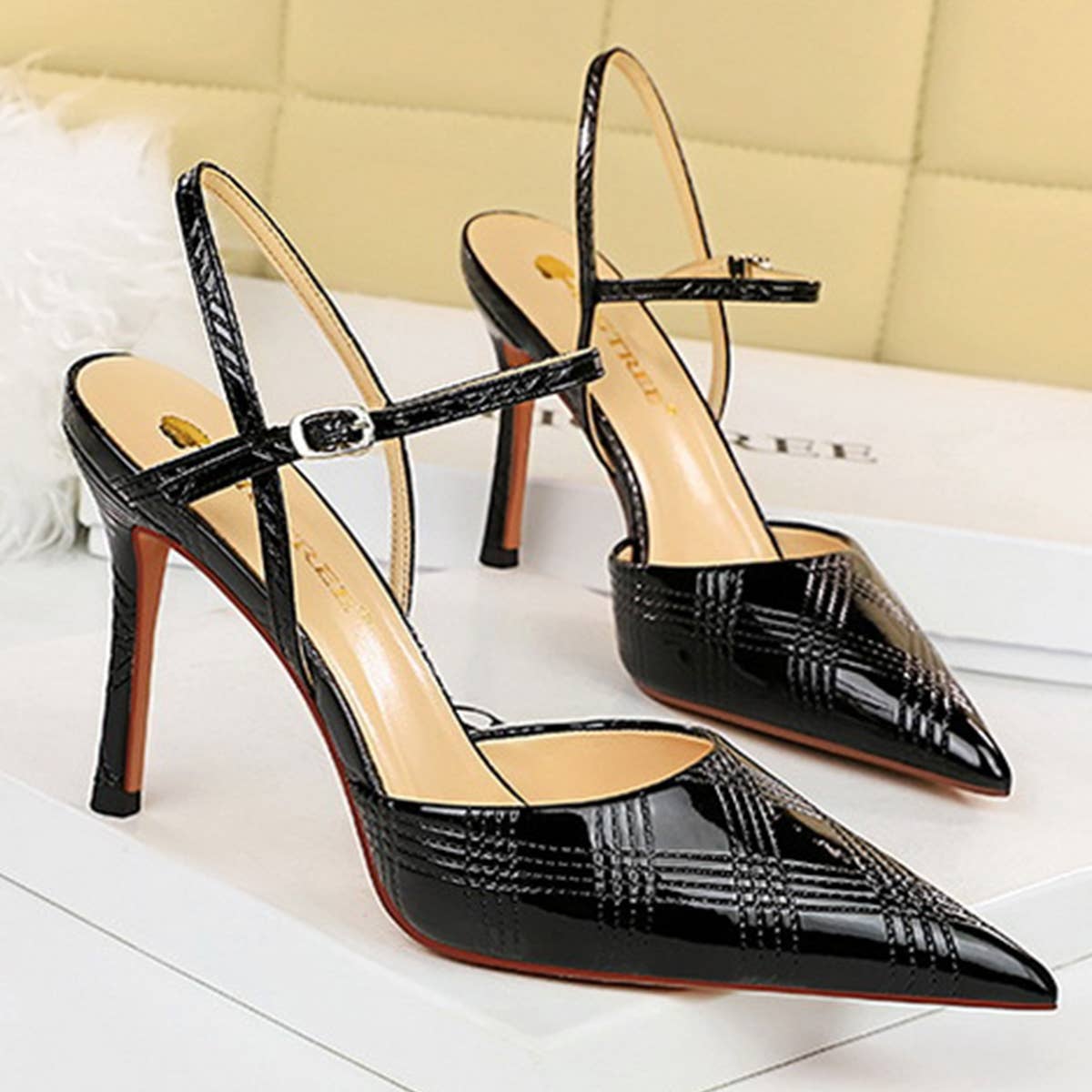 SIMPLE SHALLOW POINTED TOE HIGH HEELS_CWSHH0109