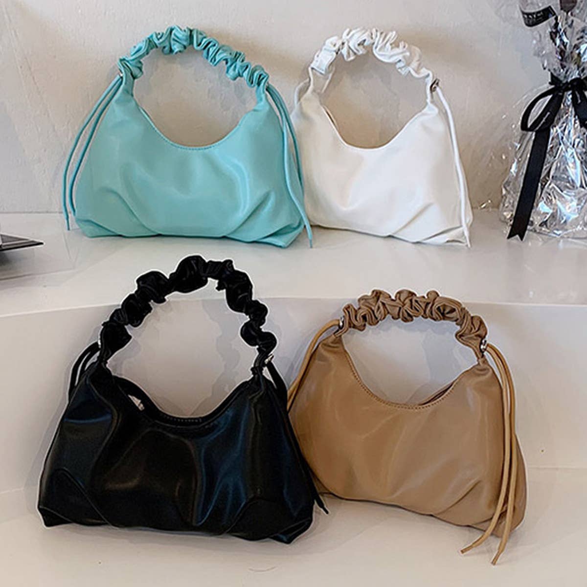 CASUAL PLEATED CLOUD BAG SHOULDER BAG_CWAB1585