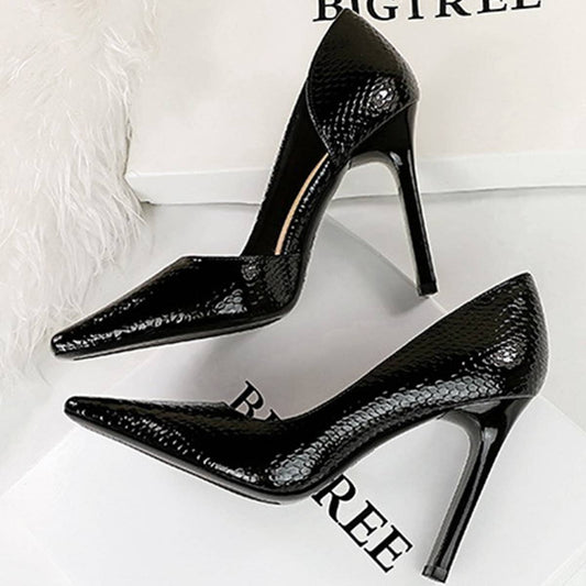 RETRO SQUARE-TOE SNAKE PRINT PATENT LEATHER PUMPS_CWSHH0100