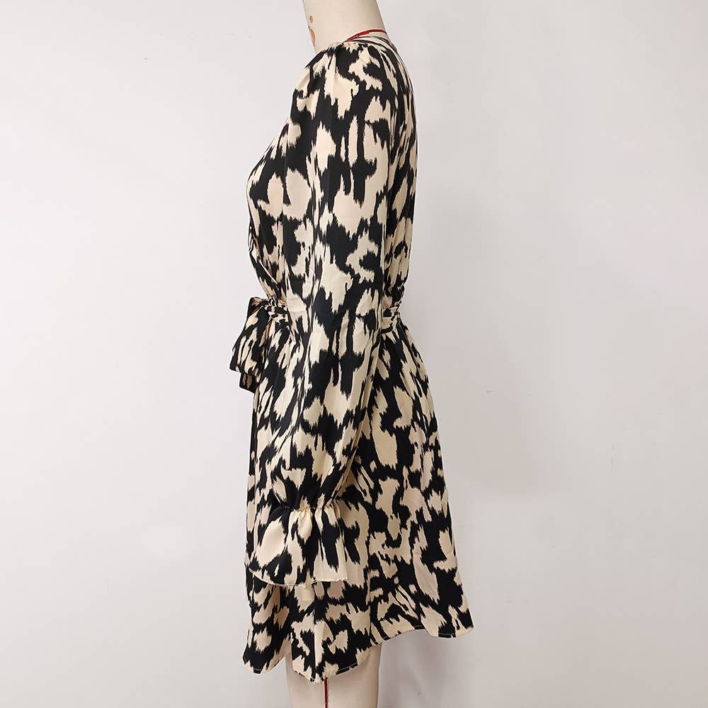 LACE-UP PRINT SLIT V-NECK LONG-SLEEVED DRESS