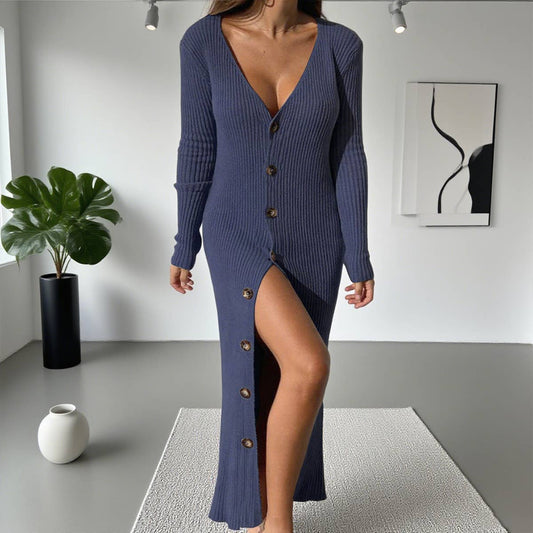 Single-breasted long-sleeved knitted dress
