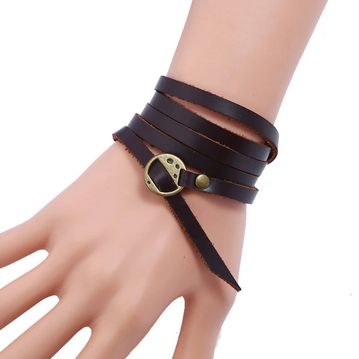 NEW FIVE-CIRCLE EMBOSSED LEATHER BRACELET