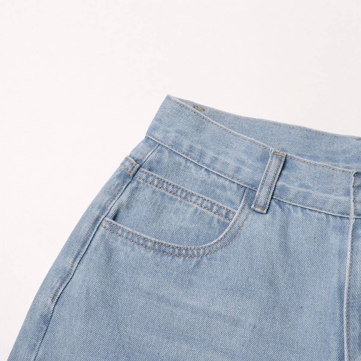 MID RISE MULTI POCKET DESIGN STRAIGHT LEG JEANS