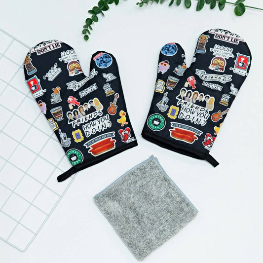 SCALD-PROOF HEAT-INSULATING GLOVES THREE-PIECE SET