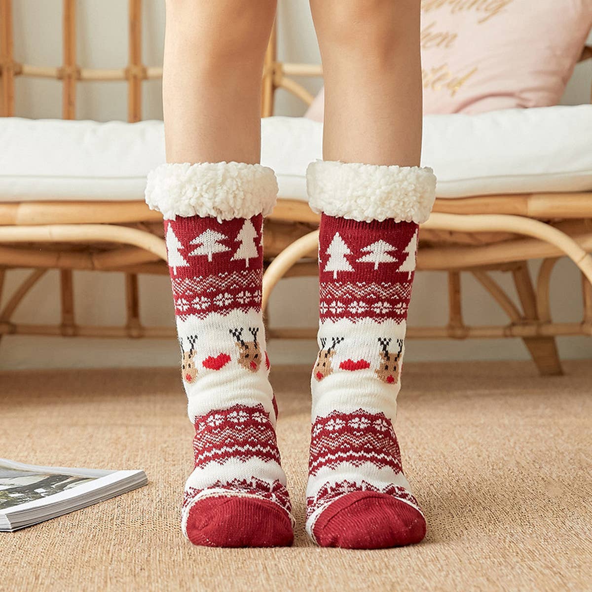 CHRISTMAS WARM PLUSH INDOOR SLIPPERS