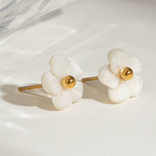 SIMPLE AND VERSATILE 18KGOLD SHELL FLOWER EARRINGS