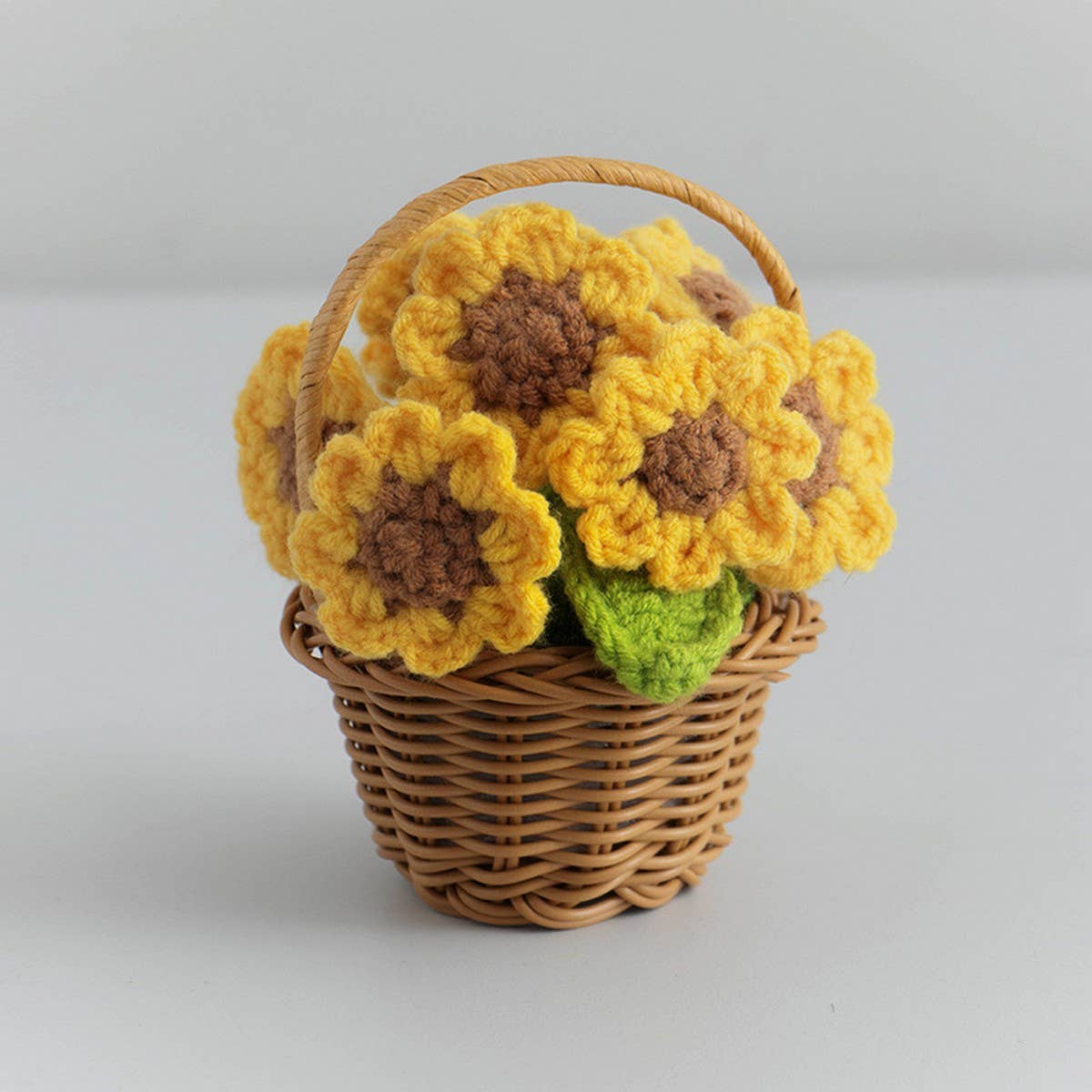 CWMM9275_CROCHETED SUNFLOWER MINI FLOWER BASKET ORNAMENTS