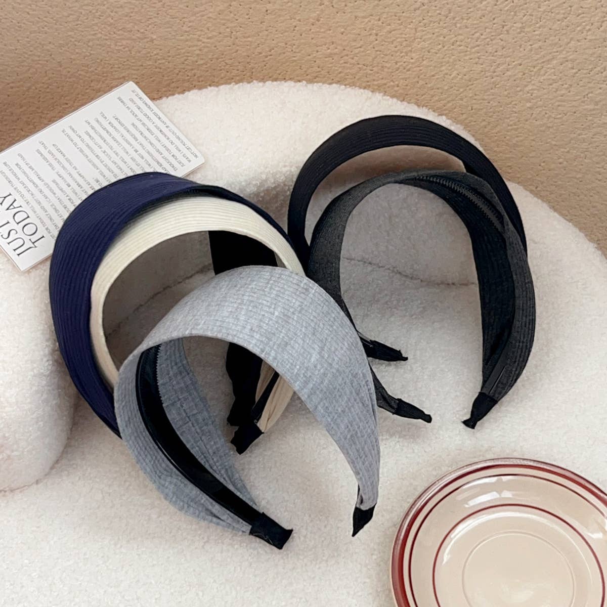 Retro knitted corrugated strip widened hair band