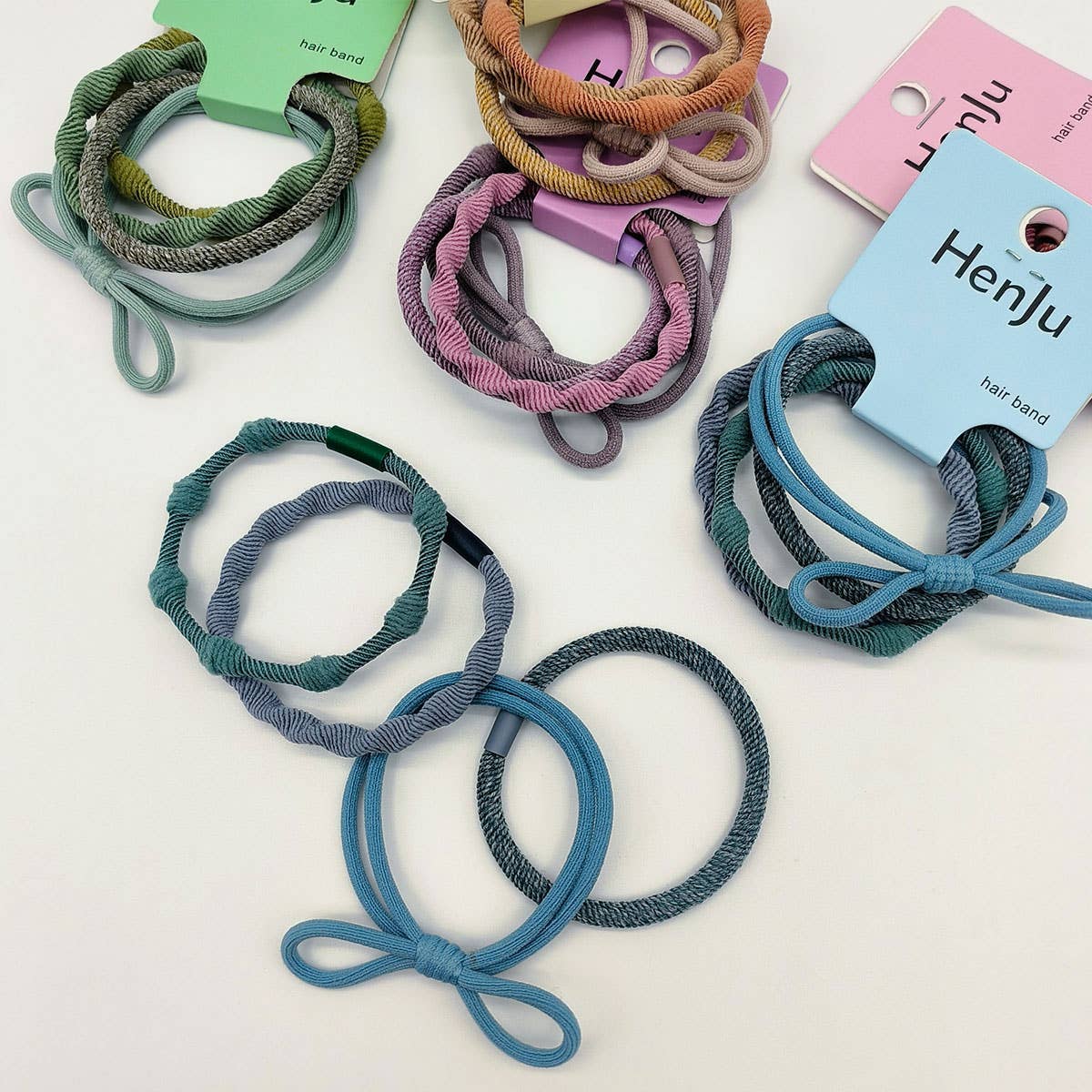 4 PIECES OF CANDY-COLORED SIMPLE HAIR TIES_CWAHA1130