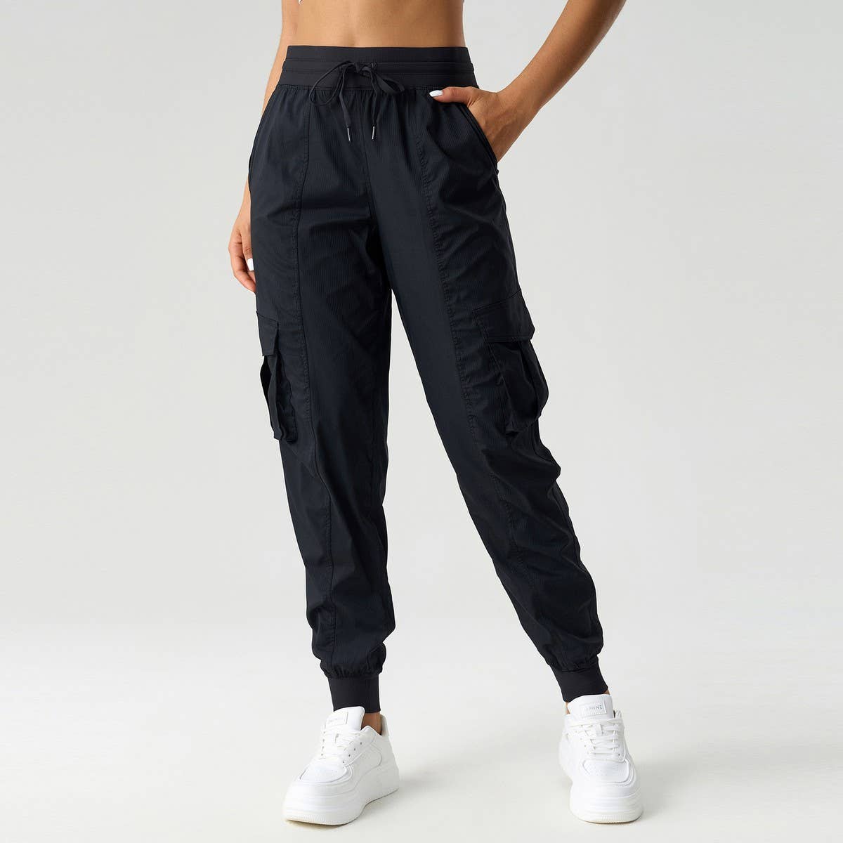 Women's Quick-Dry Cargo Joggers Mid Waist