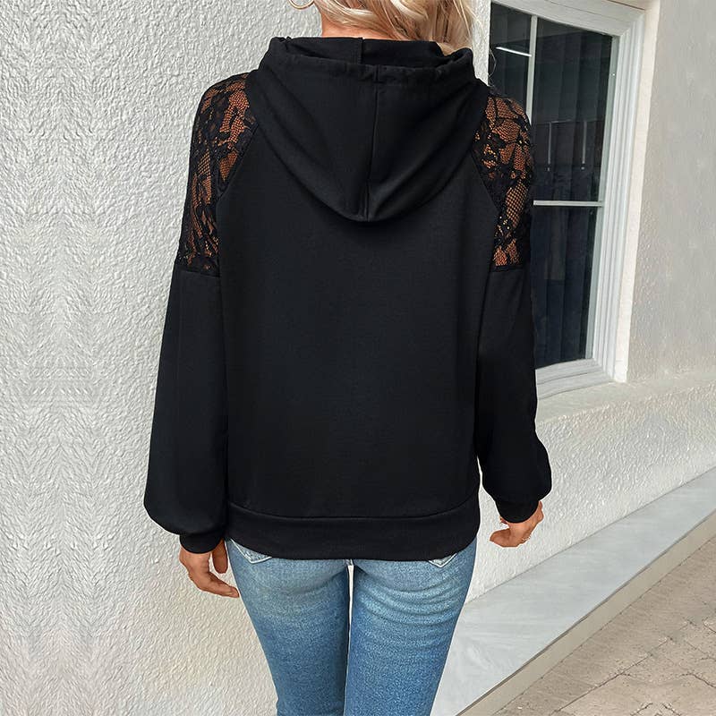 FASHIONABLE HOODED LACE PATCHWORK BLACK TOP