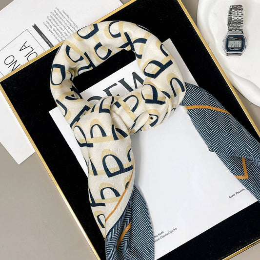 P-Letter Scarf - Elegant Fall/Winter Wool Wrap_CWASC0908