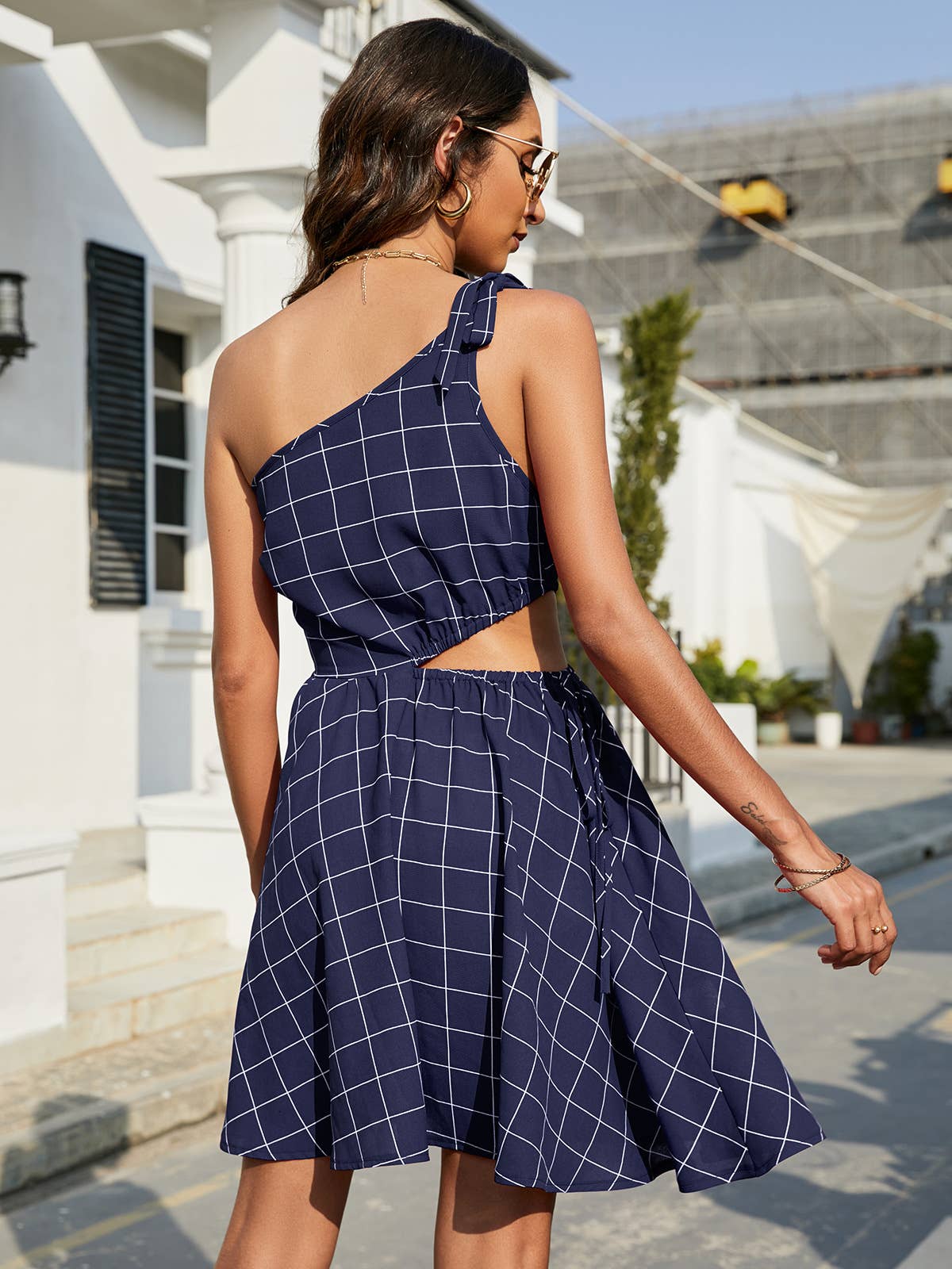 PLAID HOLLOWED-OUT DRESS WITH SLOPING SHOULDERS