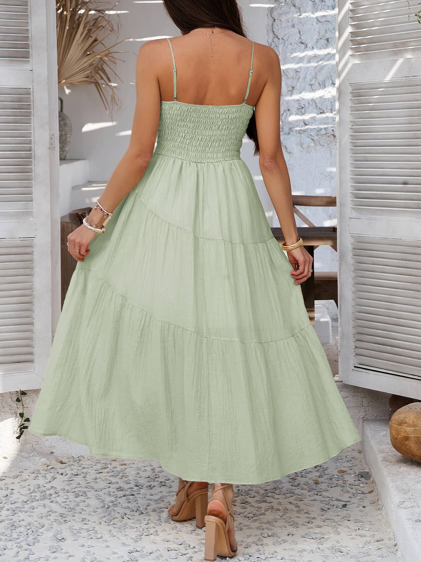 Solid color high-waisted halter dinner dress