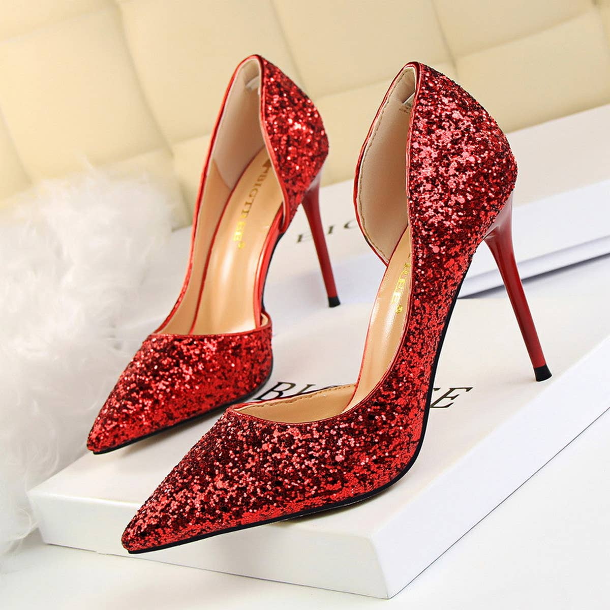 WOMEN POINTY SIDE HOLLOWED SEQUINED HIGH HEELS