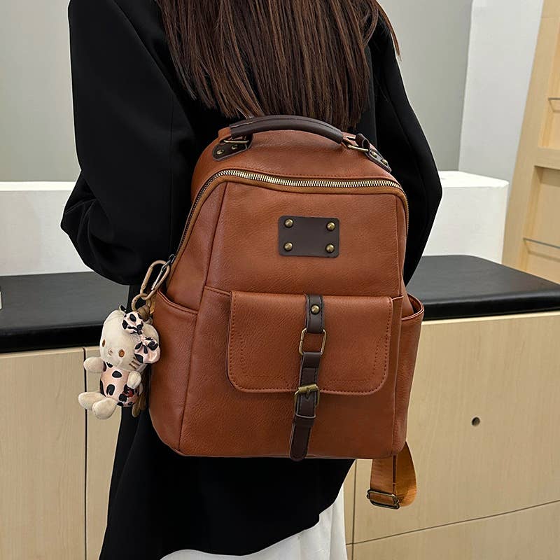 Retro large-capacity leather commuter backpack