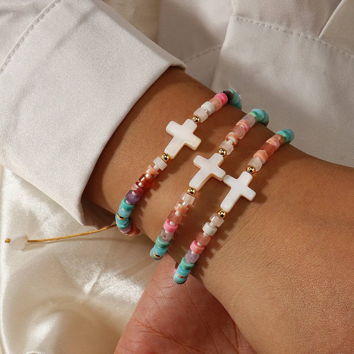 VERSATILE SWEET IRON GALLSTONE SHELL CROSS BRACELET