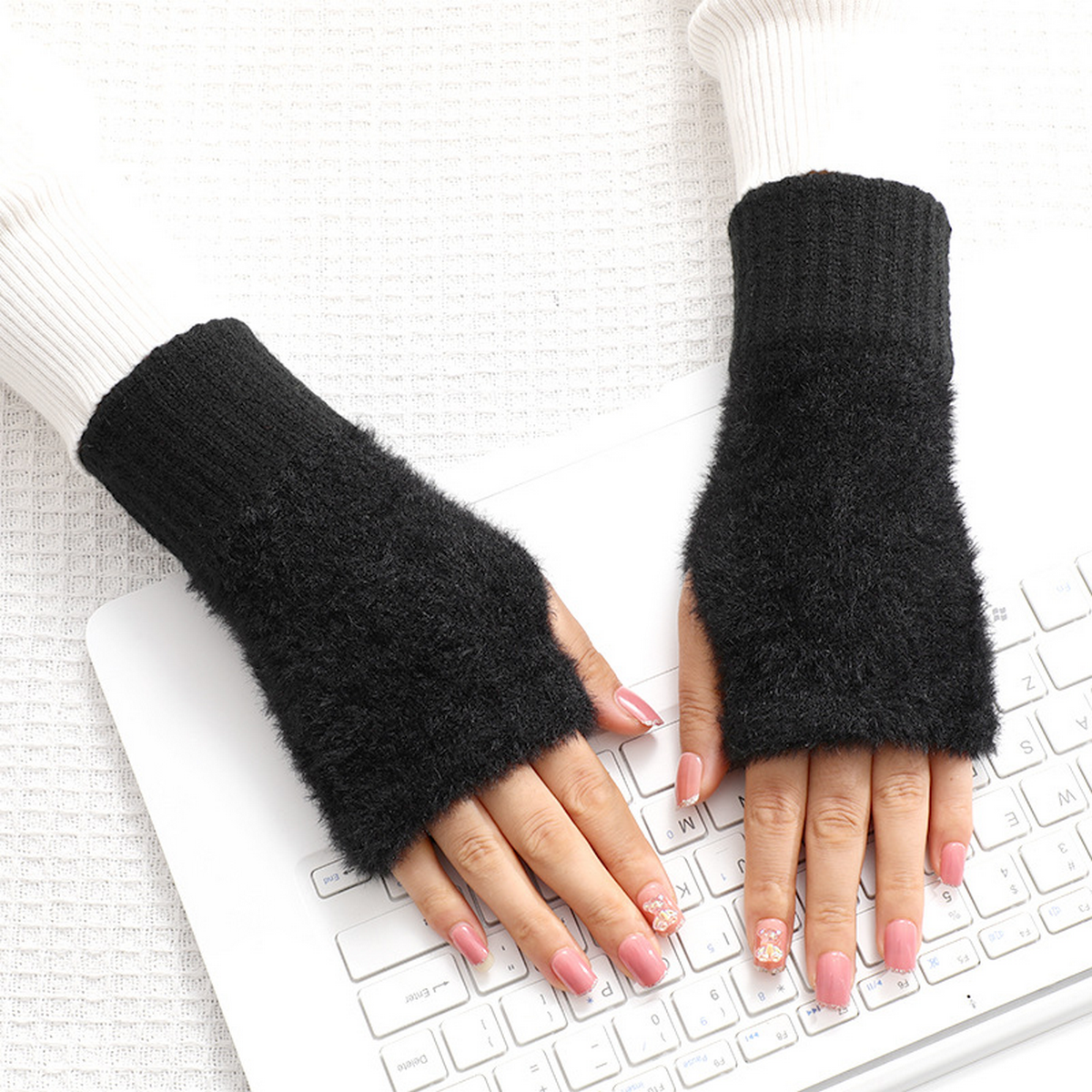 Women??¢s Long Fingerless Knit Gloves Touchscreen_CWAG0520