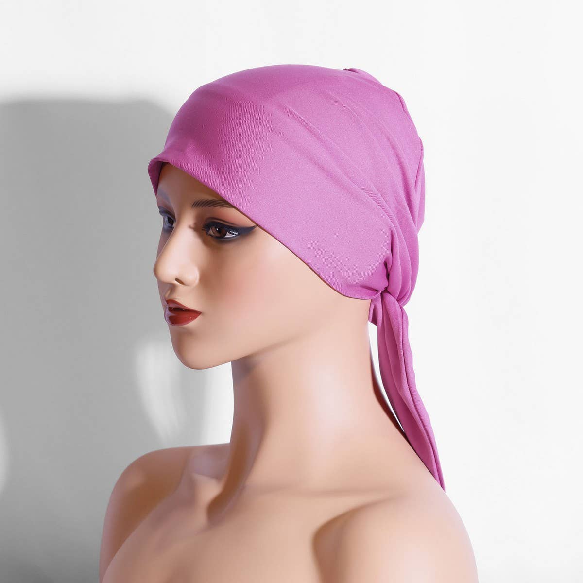 ARC-SHAPED TWO-TAIL CLASSIC ETHNIC HEADSCARF_CWASC2446