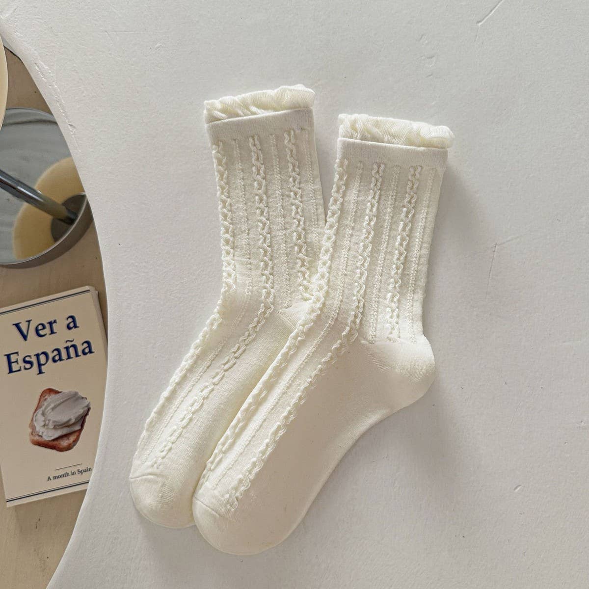 Twist Lace Ruffle Crew Socks For Women