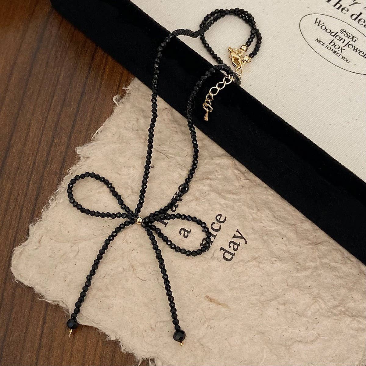 VERSATILE AND HIGH-END SWEET STYLE BOW NECKLACE