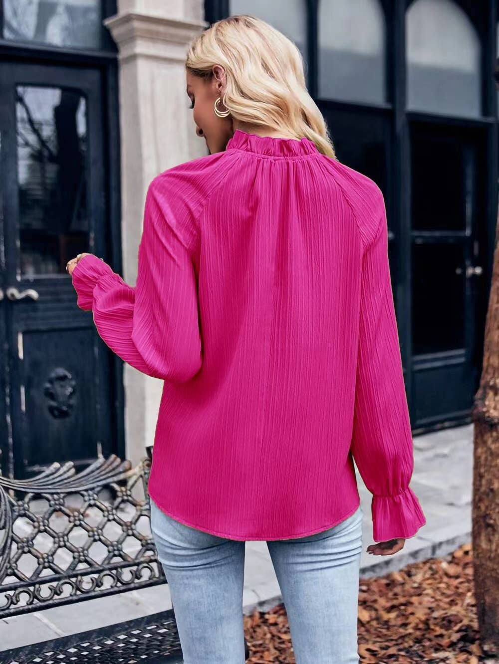 Solid-colored lotus leaf collar long-sleeved top