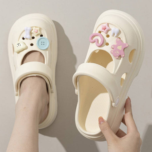 CUTE NON-SLIP AND ODOR-RESISTANT HOLE SANDALS