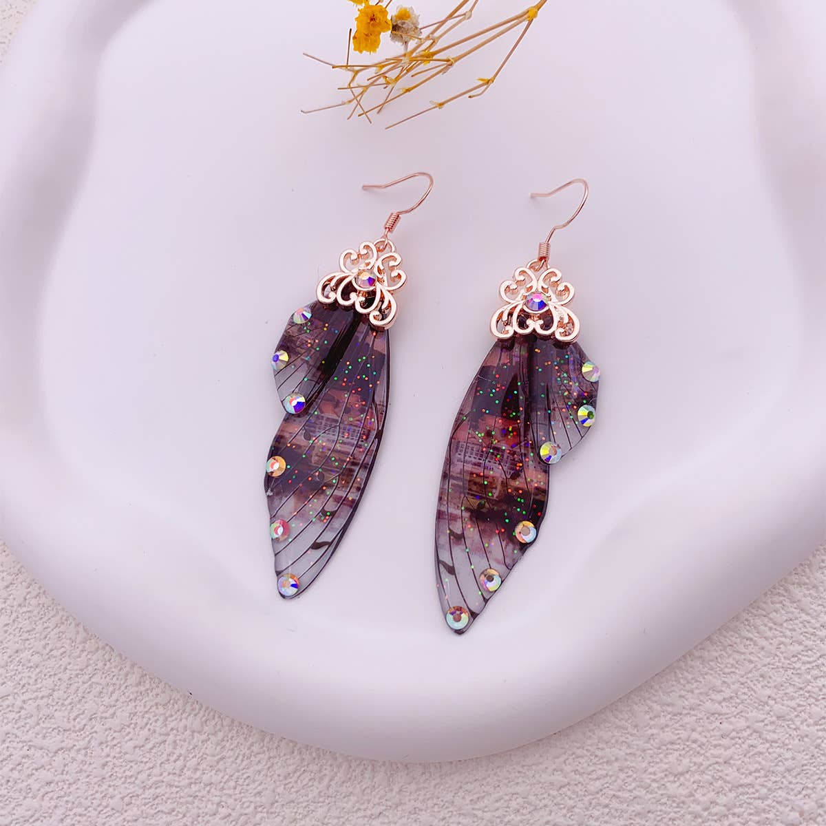 Elegant long earrings with cicada wing wings