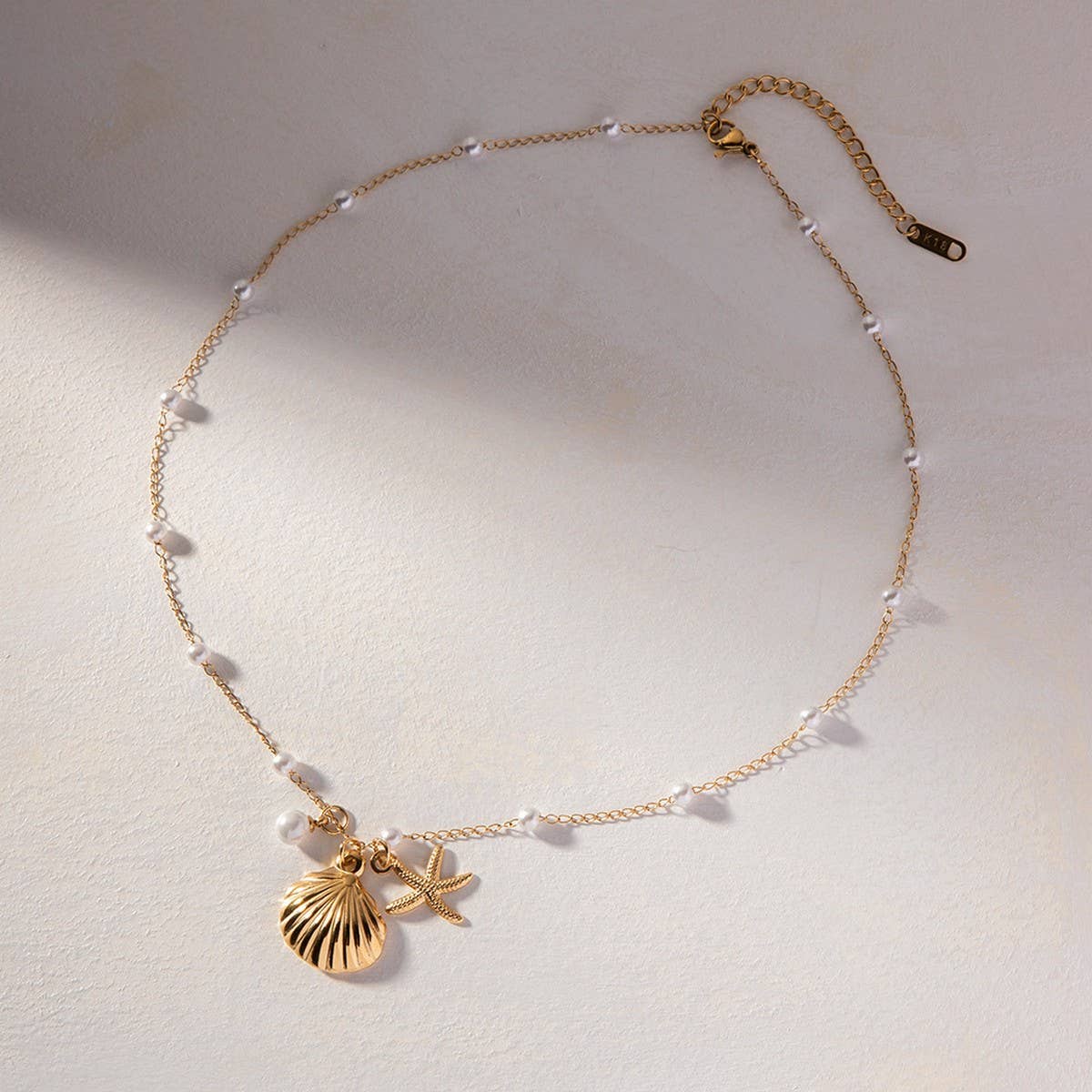 OCEAN SERIES PEARL STARFISH SHELL NECKLACE_CWAJE1366