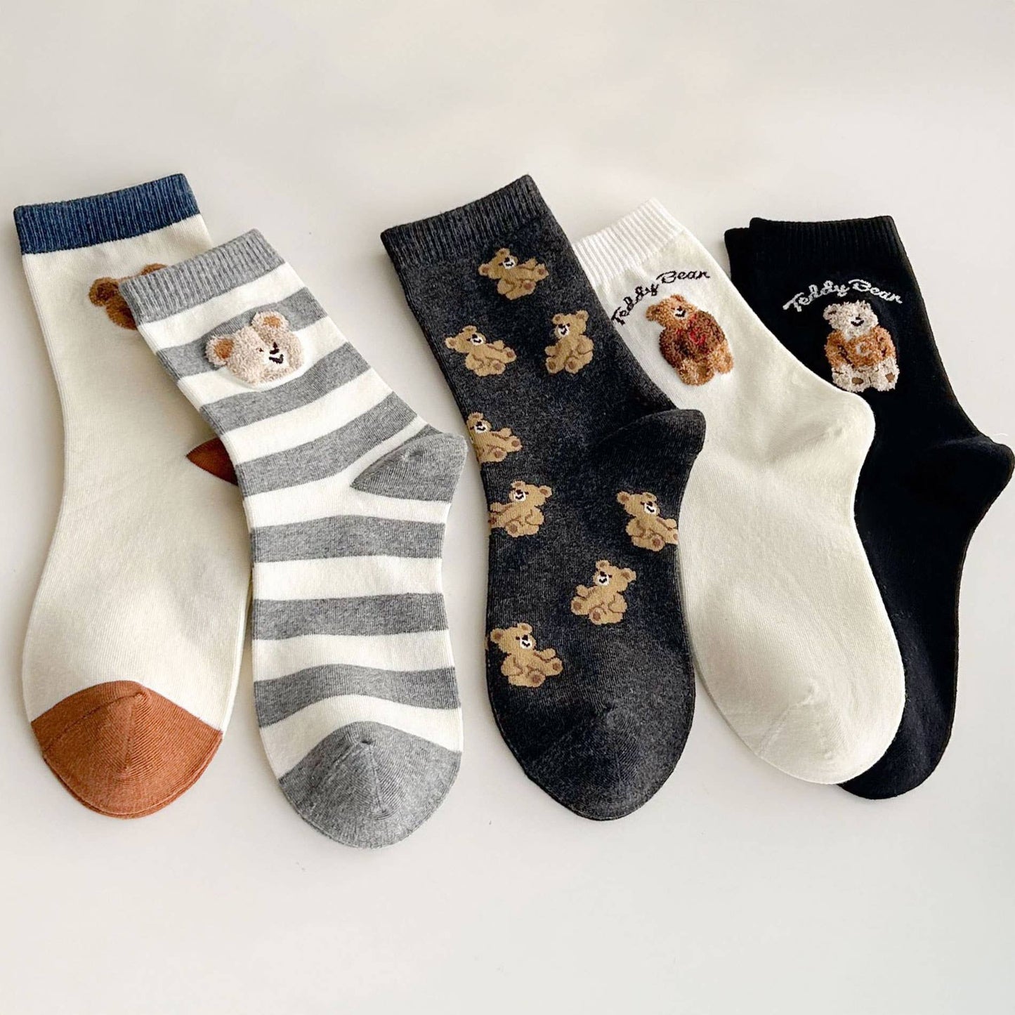 Cute Bear Pattern Cotton Crew Socks for Womens