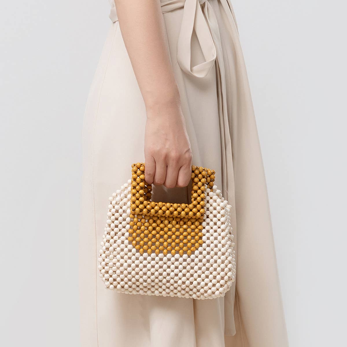 HANDWOVEN WOODEN BEAD TOTE BAG_CWAB2006