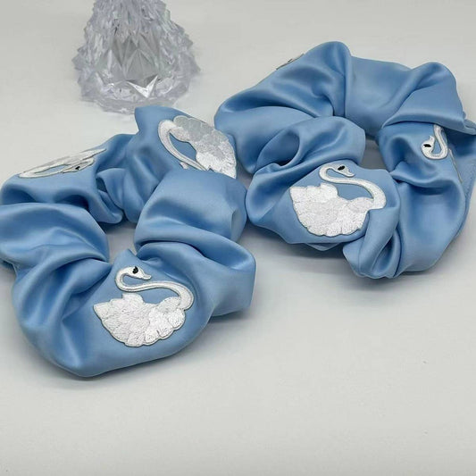 VINTAGE WHITE SWAN EMBROIDERED SATIN HAIRBAND