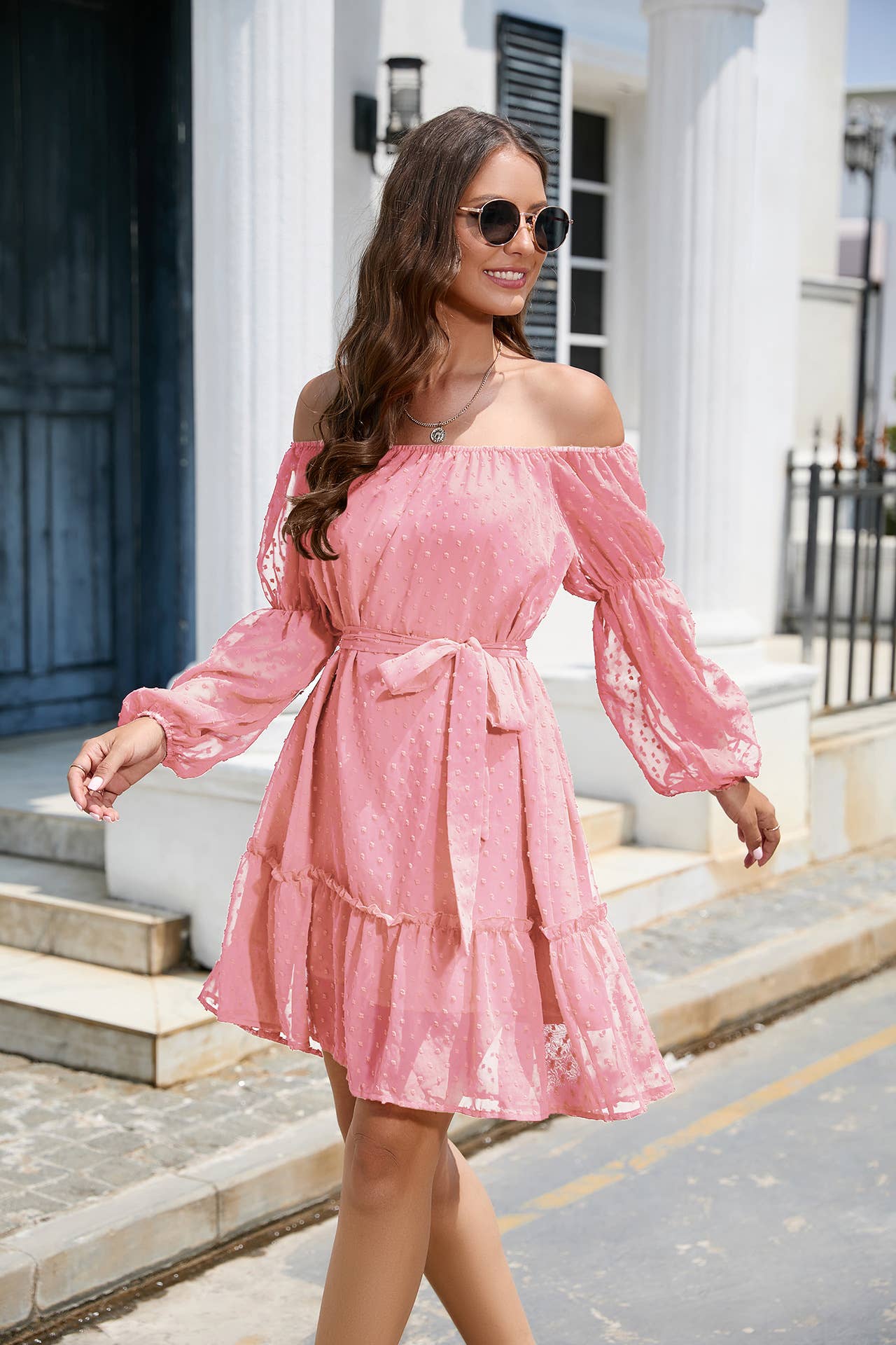 Loose one-shoulder hairball chiffon belt dress