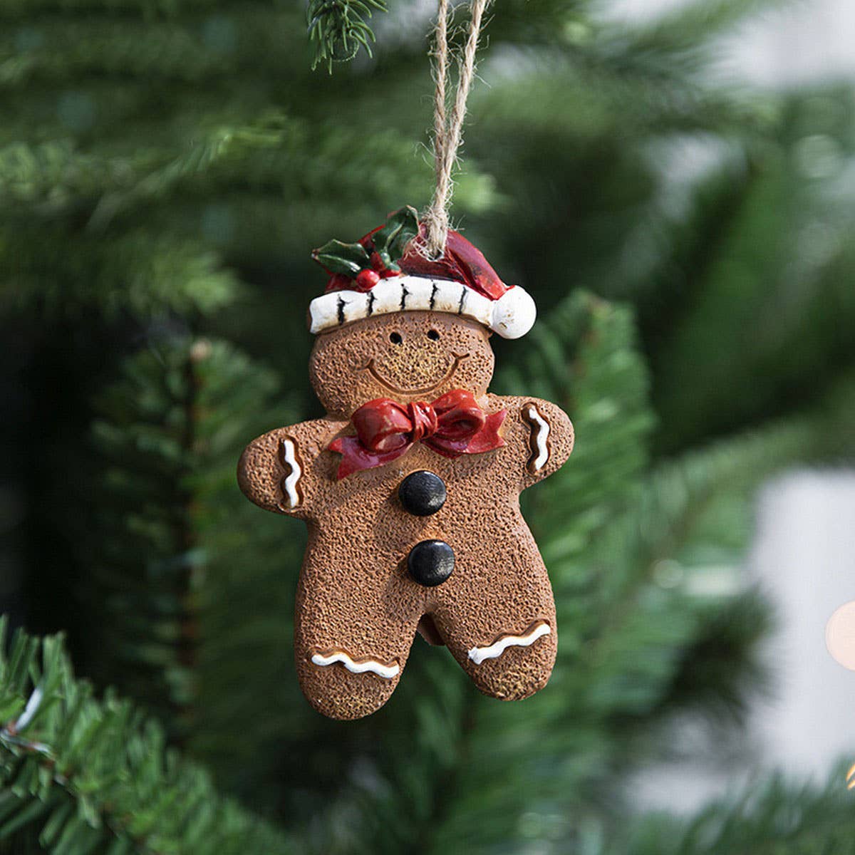 Painted Resin Gingerbread Xmas Tree Hanging Decor_CWMM9789