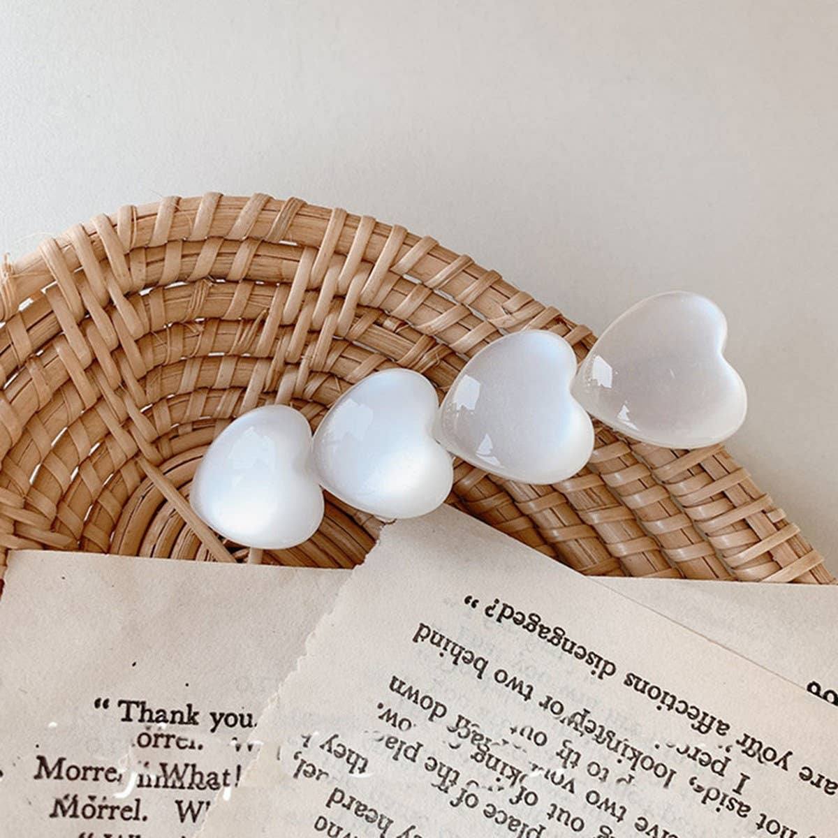 Cat-Eye Heart Hair Clip, Sweet Back Pin for Girls_CWAHA4744