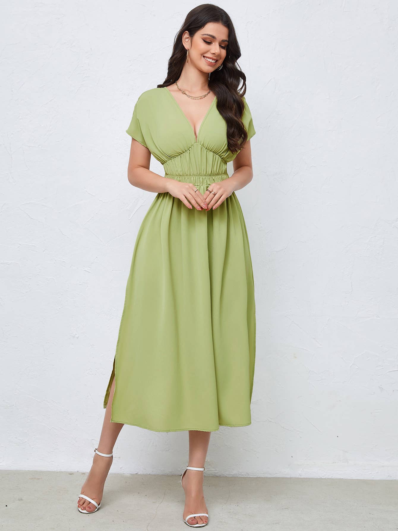 Backless high-waisted sexy V-neck dress