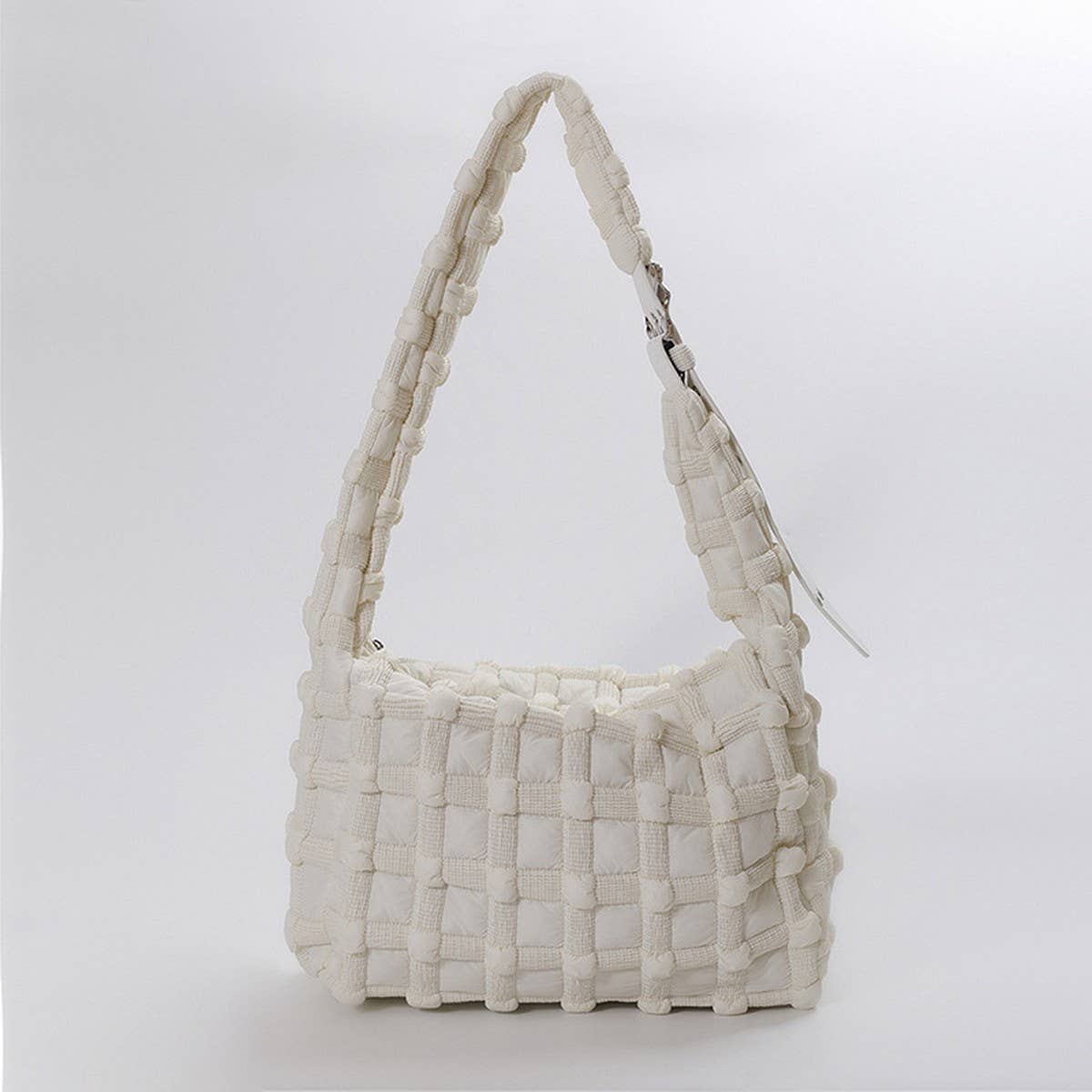 Quilted Cloud Shoulder Crossbody Bag_CUAB00489