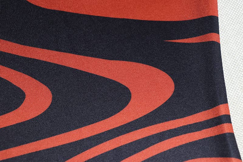 PRINTED SHEATH DRESS LONG SLEEVE MID-LENGTH SKIRT