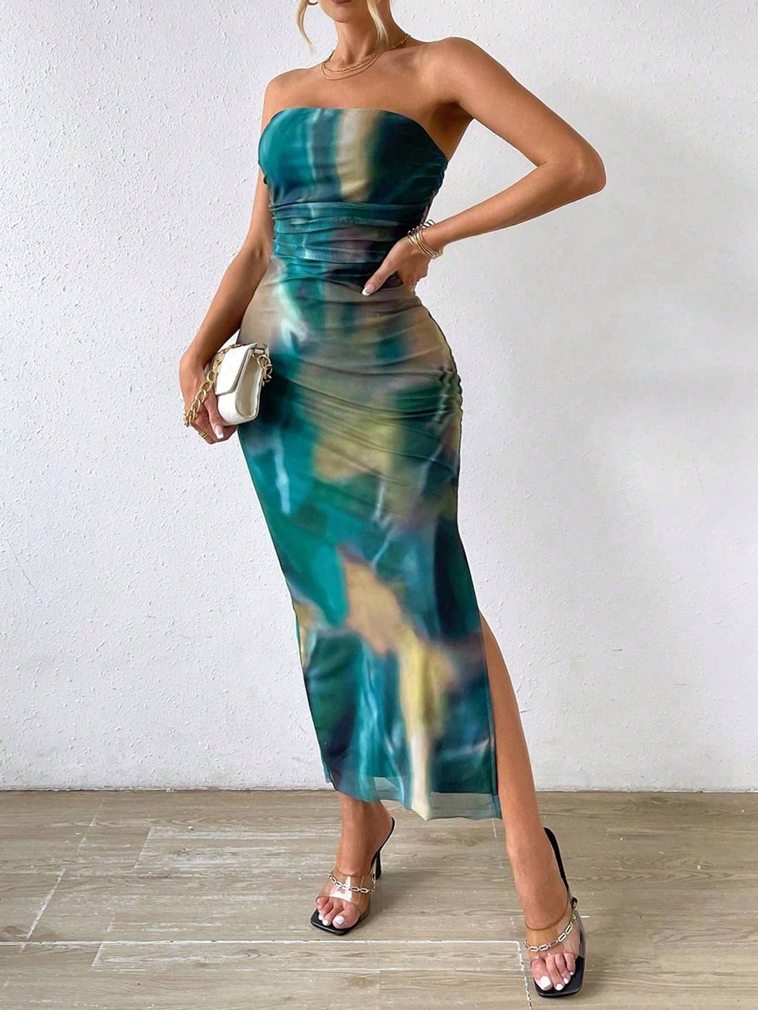 Side-slit tie-dyed figure-hugging long dress
