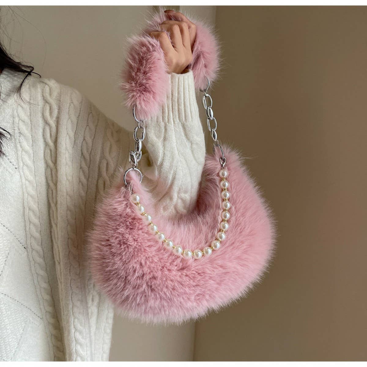 Fluffy Pearl Chain Handbag Women Shoulder Bag_CUAB00579