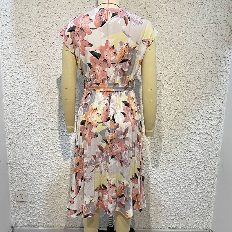 PRINTED CREW NECK LACE-UP PLEATED DRESS