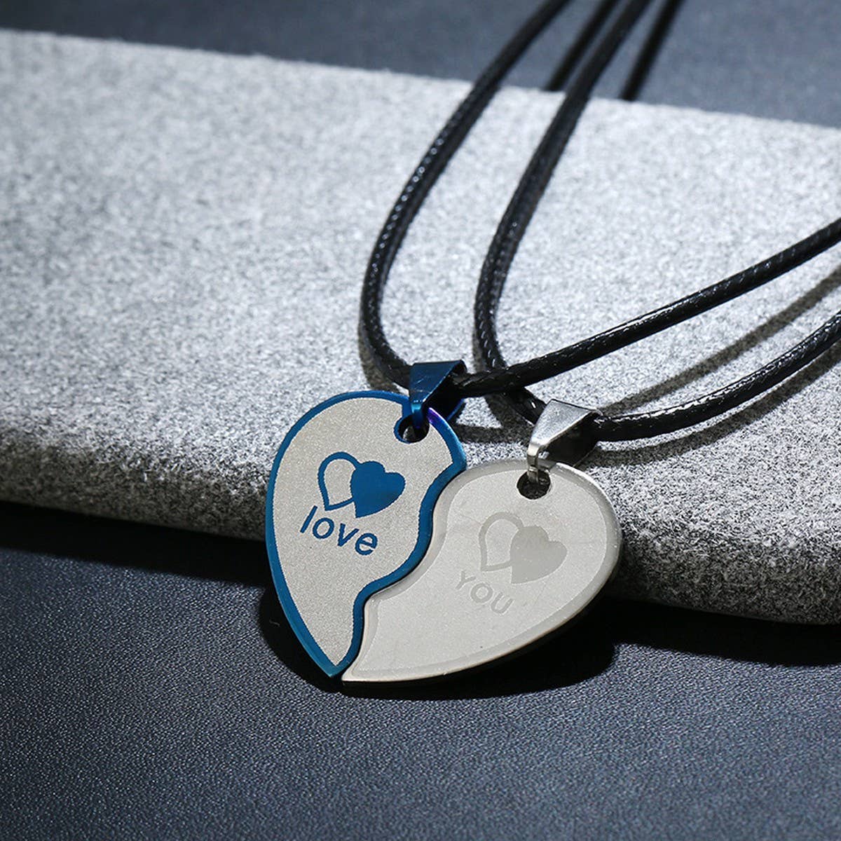 DETACHABLE HEART STAINLESS STEEL NECKLACE