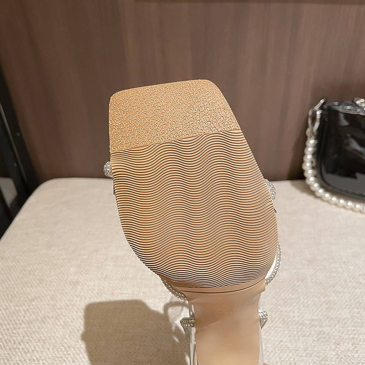 CRYSTAL TRANSPARENT HIGH HEELS SANDALS