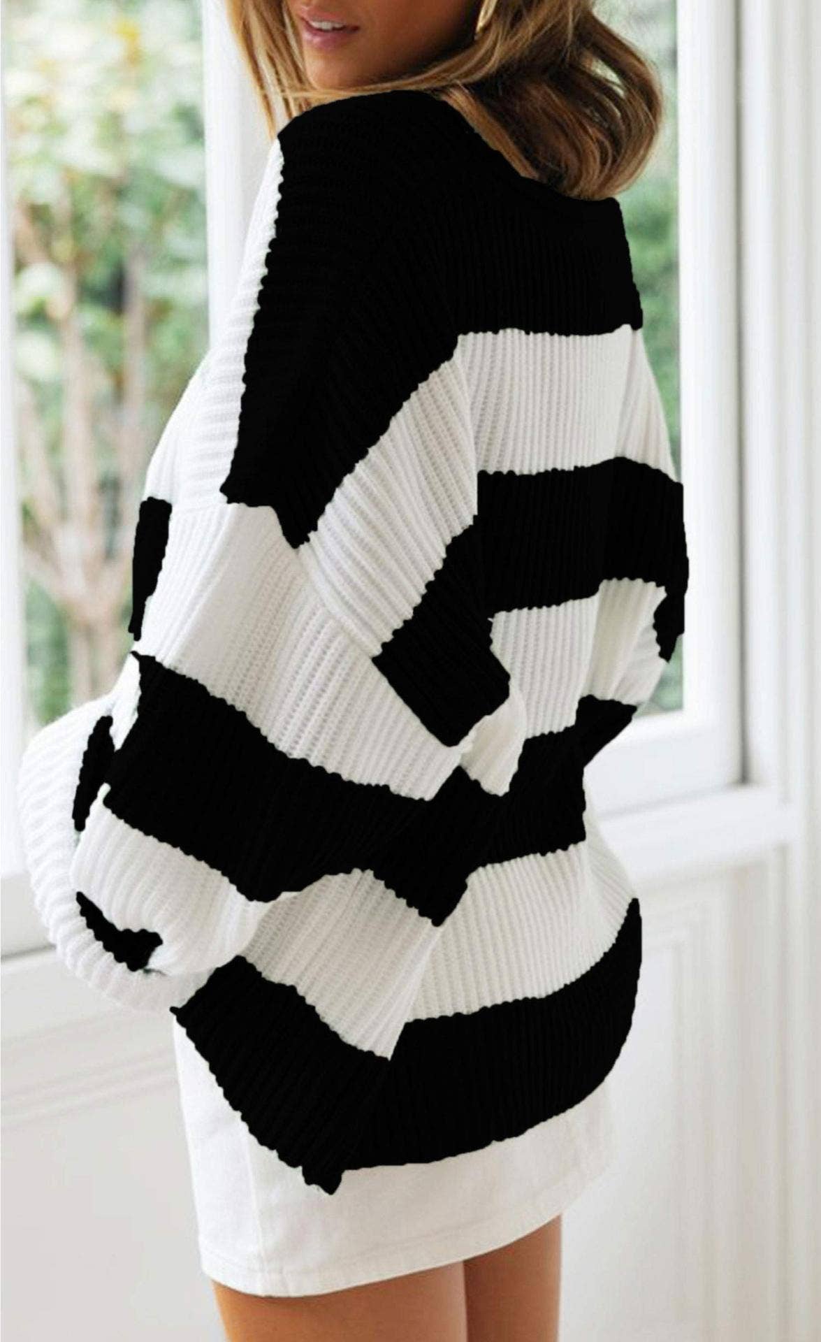 Temperament crew-neck long sleeve color striped sweater