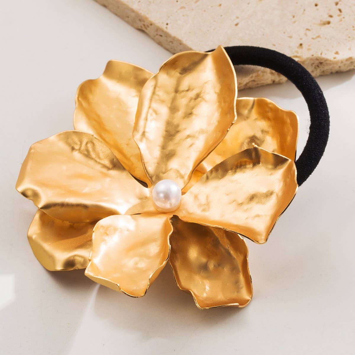 Metal Flower Ponytail Holder ? Sweet & Stretchy