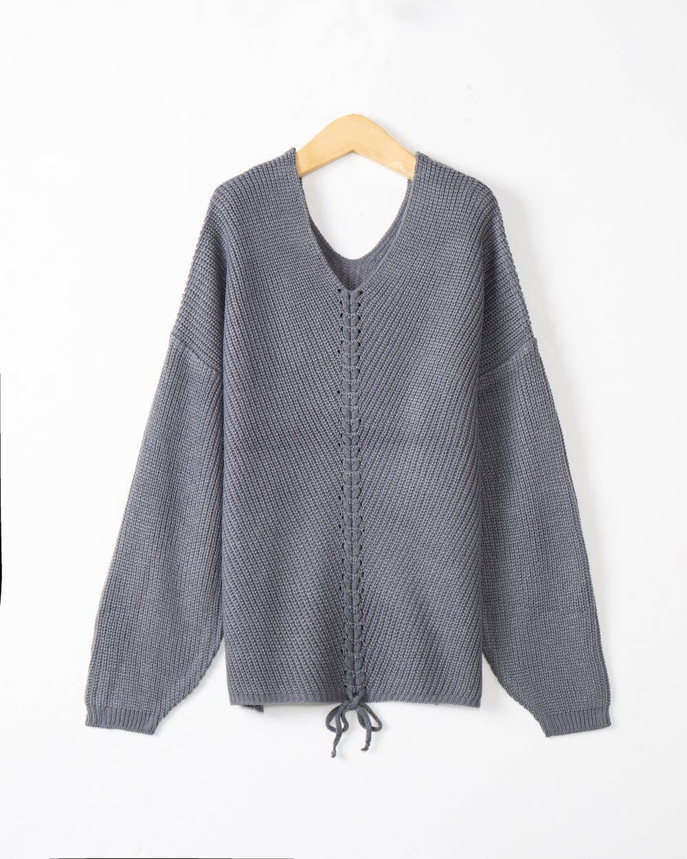V-NECK LONG-SLEEVED SOLID PULLOVER SWEATER